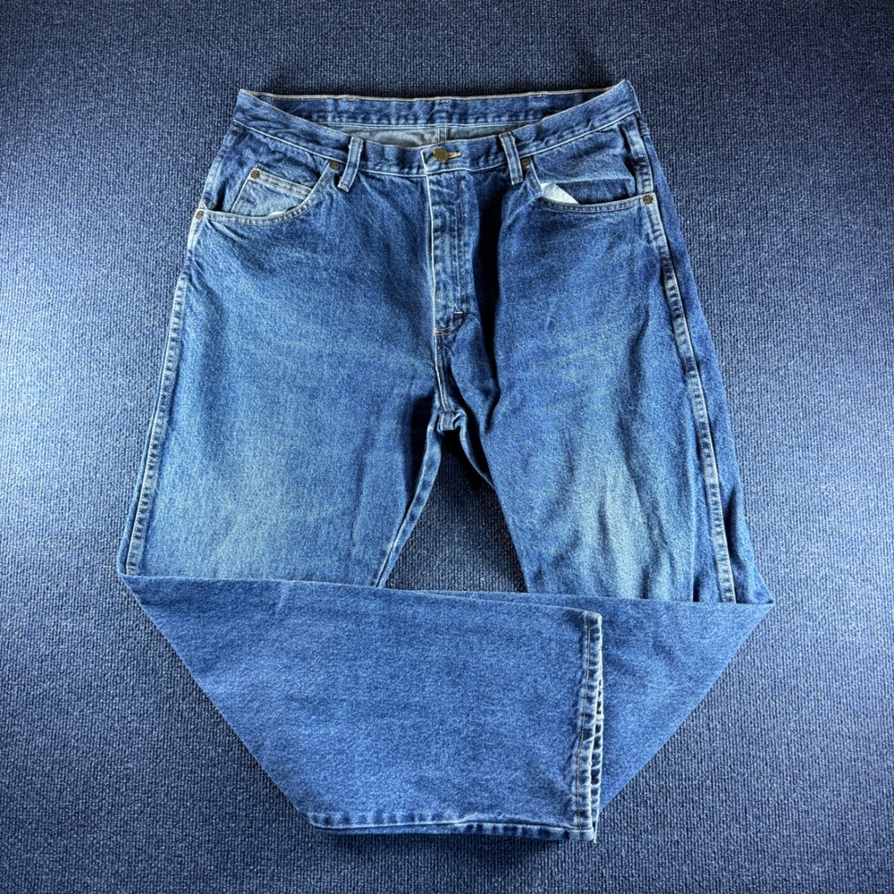 Wrangler Authentic Jeans Mens 38x30 Regular Fit Straight Leg Blue Denim‎ 96501MR